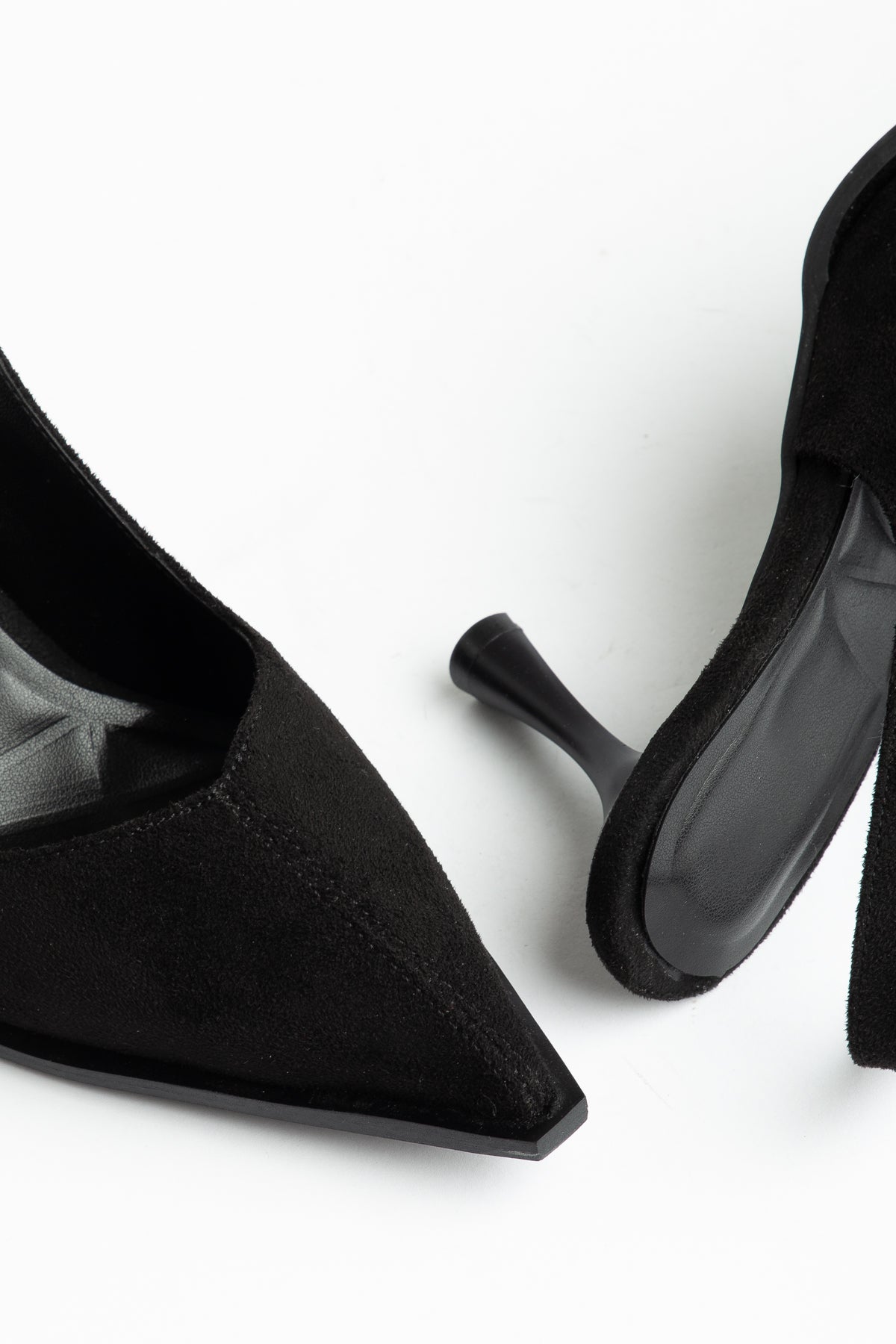 Kadın Siyah Süet Sivri Burun Şık Topuklu Stiletto Ayakkabı